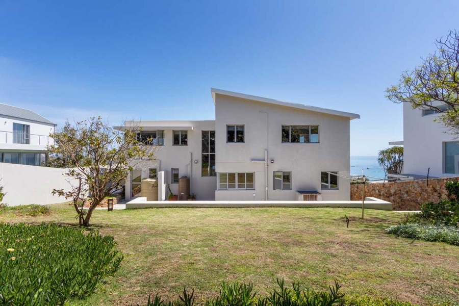 To Let 5 Bedroom Property for Rent in Camps Bay Western Cape